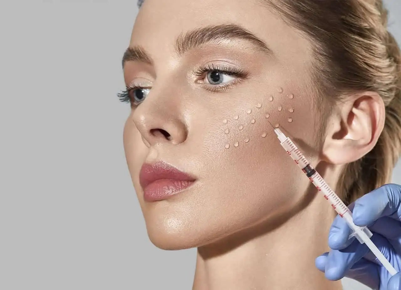 Jennifer’s hydration-focused approach to skin revitalization.